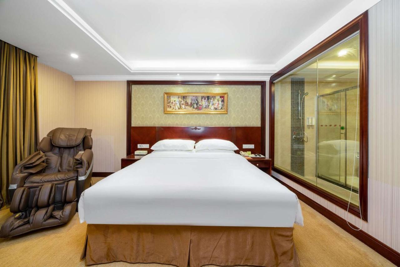 Vienna Hotel Dongguan Houjie Exhibition Center Экстерьер фото